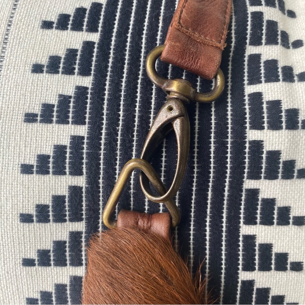 100% Cowhide Shoulder Bag - Picture 13 of 17